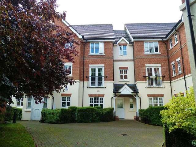  Image of 3 bedroom Flat for sale in Lordswood Road Harborne Birmingham B17 at Lordswood Road  Birmingham, B17 9RP