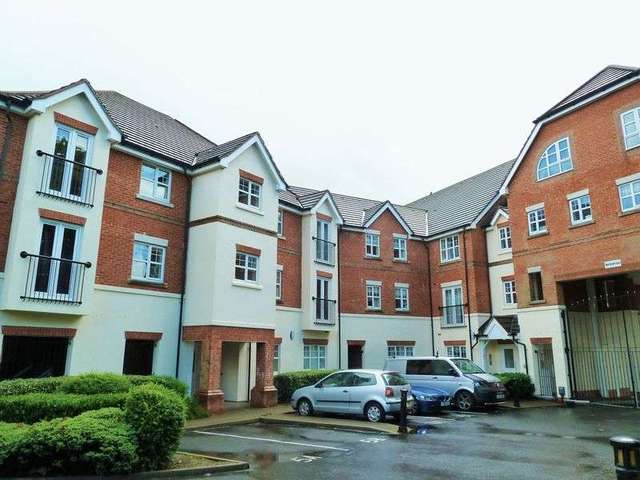  Image of 3 bedroom Flat for sale in Lordswood Road Harborne Birmingham B17 at Lordswood Road  Birmingham, B17 9RP