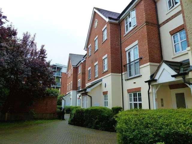  Image of 3 bedroom Flat for sale in Lordswood Road Harborne Birmingham B17 at Lordswood Road  Birmingham, B17 9RP