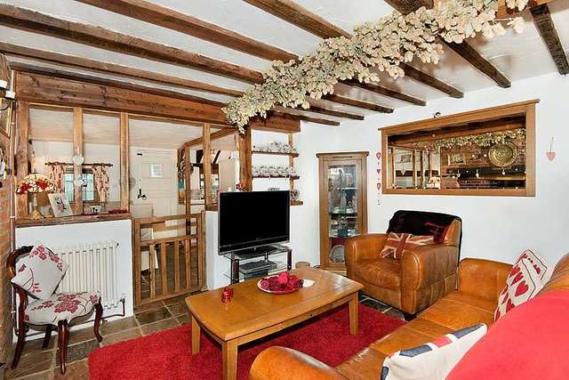  Image of 2 bedroom Cottage for sale in Mill Lane Preston Canterbury CT3 at Mill Lane Preston Canterbury, CT3 1HG