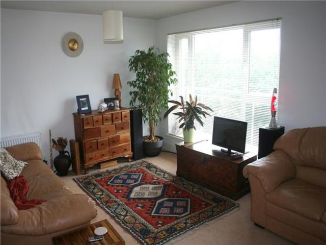  Image of 2 bedroom Flat to rent in Pinkhill Edinburgh EH12 at Corstorphine Edinburgh Edinburgh, EH12 7FA