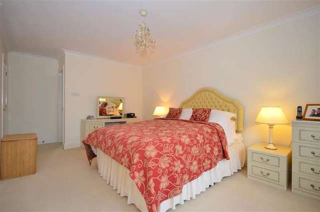  Image of 5 bedroom Detached house for sale in Woodcocks Headcorn Ashford TN27 at Headcorn Kent Headcorn, TN27 9HB