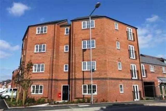  Image of 2 bedroom Flat to rent in Corporation Street West Walsall WS1 at Walsall, WS1 3QR