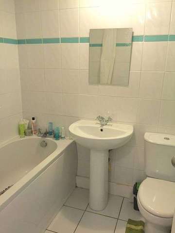  Image of Flat for sale in Montague Hill South Bristol BS2 at Montague Hill South  Bristol, BS2 8HT