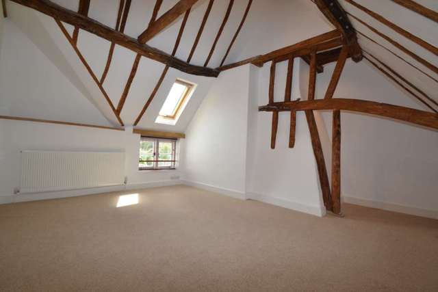  Image of 2 bedroom Cottage for sale in Shirburn Street Watlington OX49 at Shirburn Street  Watlington, OX49 5BT