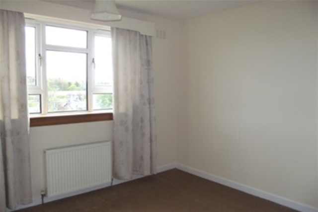  Image of 2 bedroom Flat to rent in Corrour Road Glasgow G43 at Newlands Glasgow Glasgow, G43 2EA
