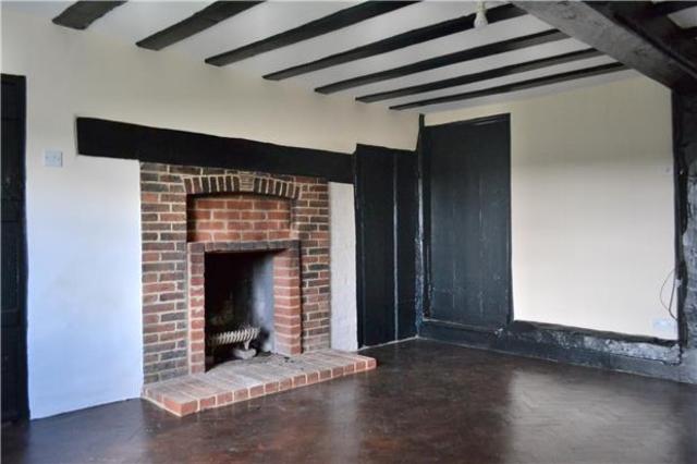 Image of 2 bedroom Cottage to rent in Pigdown Lane Hever Edenbridge TN8 at Pigdown Lane Hever Hever, TN8 7LX