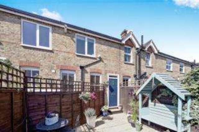  Image of 1 bedroom Maisonette for sale in Westgate Road Beckenham BR3 at Westgate Road Beckenham Beckenham, BR3 5DE