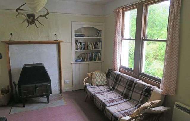  Image of 2 bedroom Cottage for sale in Achmore Strome Ferry IV53 at Achmore Strome Ferry, IV53 8UX