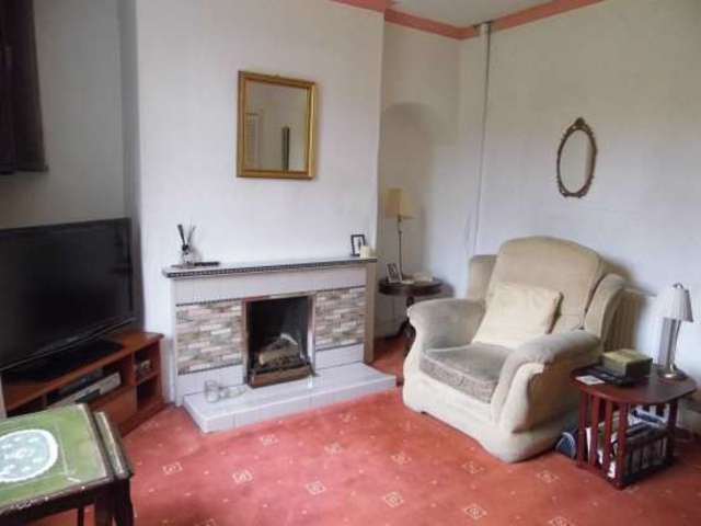  Image of 3 bedroom Cottage for sale in Parr Fold Walkden Manchester M28 at Manchester Greater Manchester Manchester, M28 7DL
