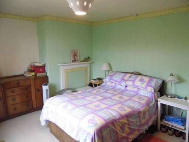  Image of 3 bedroom Cottage for sale in Parr Fold Walkden Manchester M28 at Manchester Greater Manchester Manchester, M28 7DL