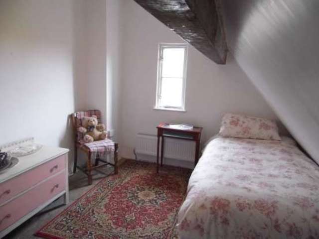  Image of 3 bedroom Cottage for sale in Parr Fold Walkden Manchester M28 at Manchester Greater Manchester Manchester, M28 7DL