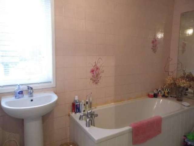  Image of 3 bedroom Cottage for sale in Parr Fold Walkden Manchester M28 at Manchester Greater Manchester Manchester, M28 7DL