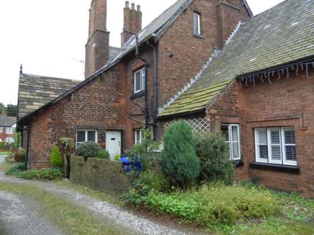  Image of 3 bedroom Cottage for sale in Parr Fold Walkden Manchester M28 at Manchester Greater Manchester Manchester, M28 7DL