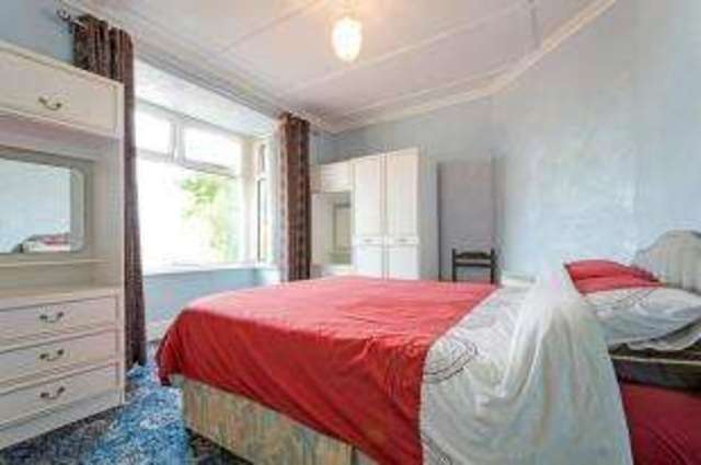  Image of 3 bedroom Bungalow for sale in Lower Hillcrest Perranporth TR6 at Perranporth Cornwall Perranporth, TR6 0JZ