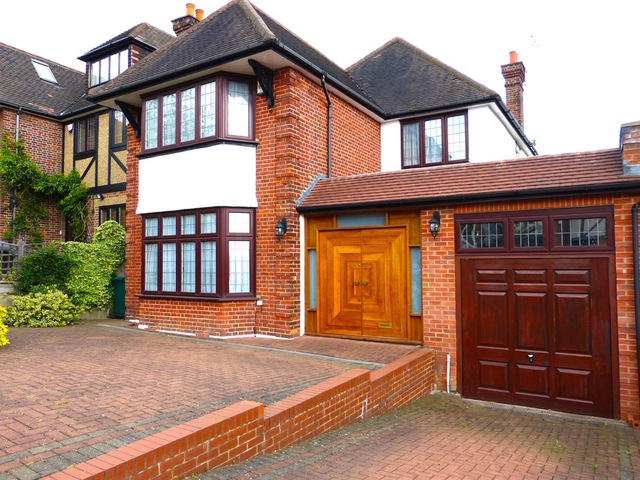  Image of 6 bedroom Detached house for sale in Armitage Road London NW11 at GOLDERS GREEN  LONDON, NW11 8QT