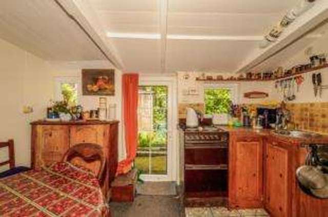  Image of 2 bedroom Detached house for sale in Warehorne Warehorne Ashford TN26 at Warehorne Ashford Warehorne, TN26 2LL