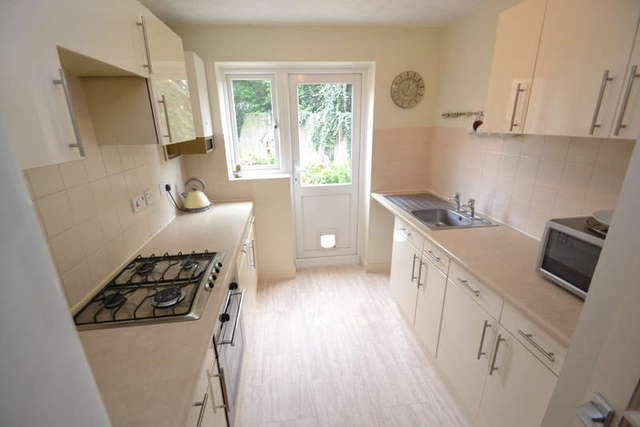  Image of 3 bedroom Semi-Detached house for sale in Dove Close Thorley Bishop
