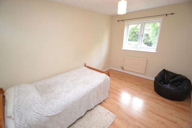  Image of 3 bedroom Semi-Detached house for sale in Dove Close Thorley Bishop