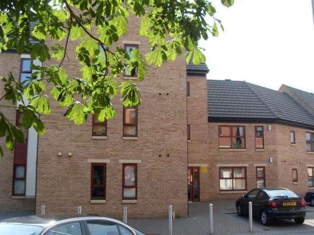  Image of 2 bedroom Flat to rent in Park Corner Northampton NN5 at St James Northampton Northants, NN5 5FL