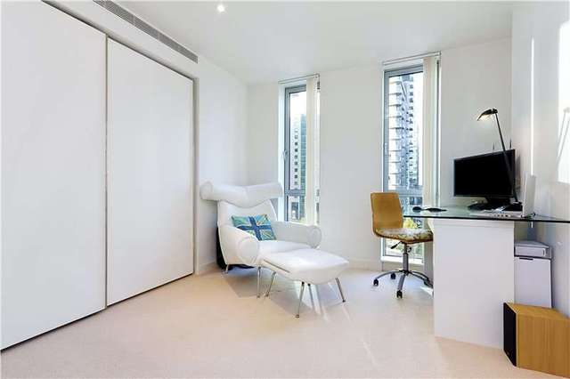  Image of 2 bedroom Flat for sale in Pan Peninsula Square London E14 at London  London Arena, E14 9HA