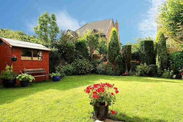  Image of 4 bedroom Detached house for sale in Bishopsgate Walk Rochdale OL16 at Rochdale  Lancashire, OL16 4RR