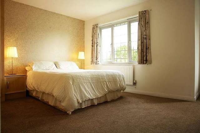  Image of 4 bedroom Detached house for sale in Bishopsgate Walk Rochdale OL16 at Rochdale  Lancashire, OL16 4RR