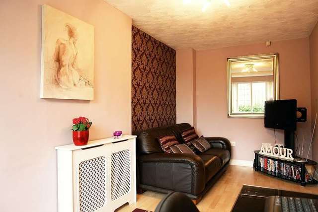  Image of 4 bedroom Detached house for sale in Bishopsgate Walk Rochdale OL16 at Rochdale  Lancashire, OL16 4RR