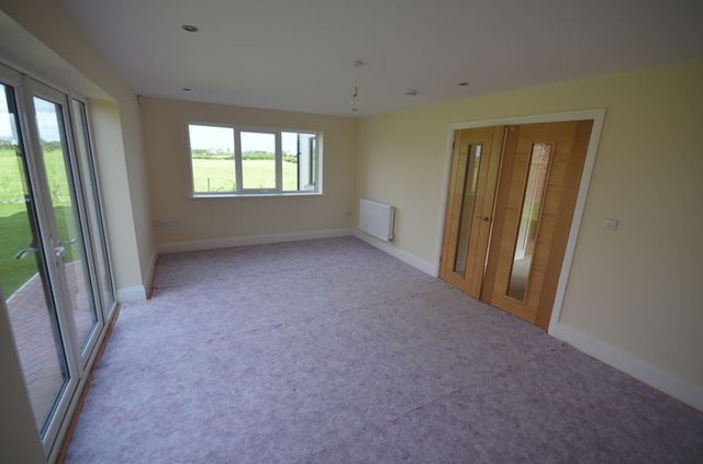  Image of 3 bedroom Detached house for sale in Bispham Road Poulton-Le-Fylde FY6 at Bispham Road  Poulton-Le-Fylde, FY6 7PJ