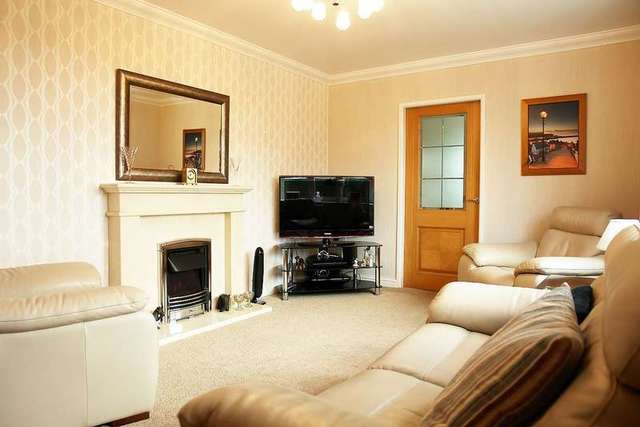  Image of 3 bedroom Detached house for sale in Mount View Road Shaw Oldham OL2 at Shaw Oldham Shaw, OL2 8QE