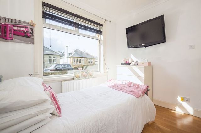  Image of 3 bedroom Detached house for sale in Hamilton Park Edinburgh EH15 at Hamilton Park Duddingston Edinburgh, EH15 1NW