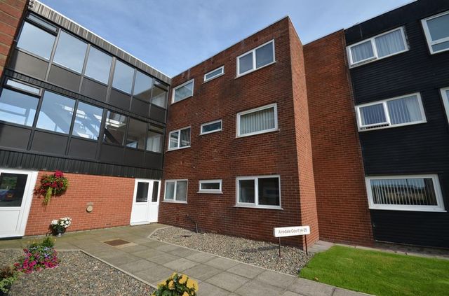  Image of 2 bedroom Flat for sale in Airedale Court Chester Avenue Poulton-Le-Fylde FY6 at Chester Avenue  Poulton-Le-Fylde, FY6 7SG
