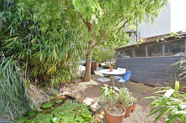  Image of 1 bedroom Flat for sale in Brookfield Road London E9 at Brookfield Road  London, E9 5AH