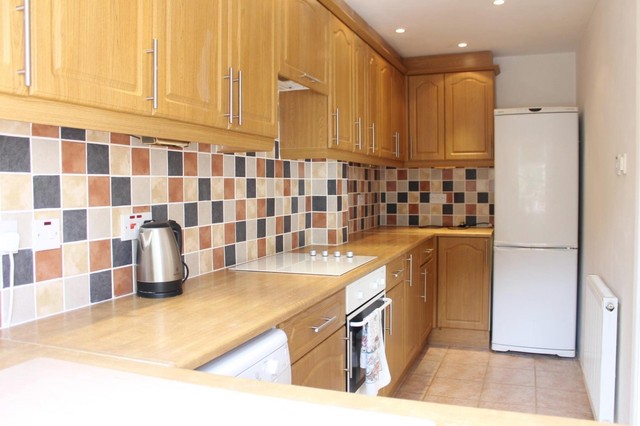  Image of 2 bedroom Detached house to rent in Armadale Road Woking GU21 at Woking, GU21 3LD