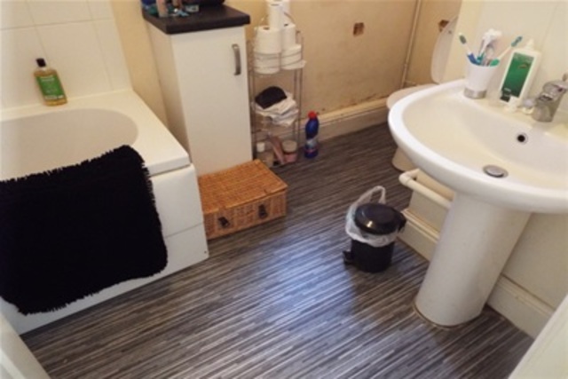  Image of 2 bedroom Flat to rent in Windermere Road Winton Bournemouth BH3 at Bournemouth, BH3 7LF