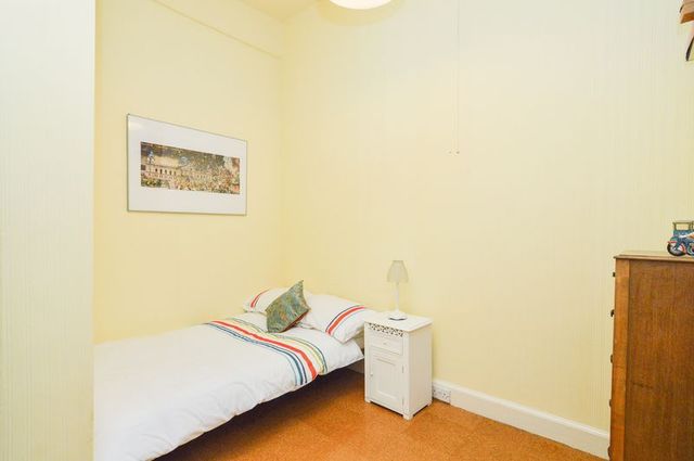  Image of 2 bedroom Flat for sale in Elm Row Edinburgh EH7 at Elm Row Leith Walk Edinburgh, EH7 4AQ