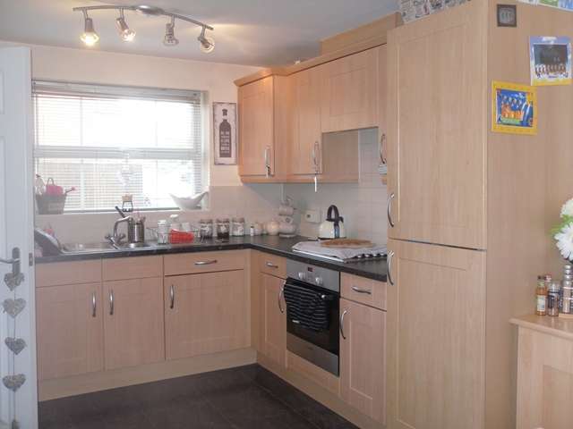  Image of 4 bedroom Detached house to rent in Mosel Close Wellingborough NN8 at Mosel Close  Wellingborough, NN8 2QW