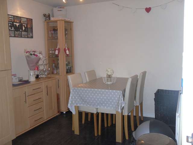 Image of 4 bedroom Detached house to rent in Mosel Close Wellingborough NN8 at Mosel Close  Wellingborough, NN8 2QW