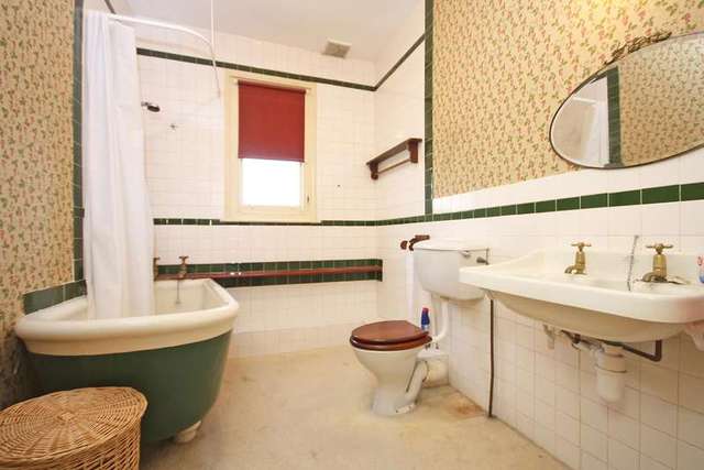  Image of 4 bedroom Detached house for sale in Upper Bridge Road Redhill RH1 at Redhill, RH1 6DE