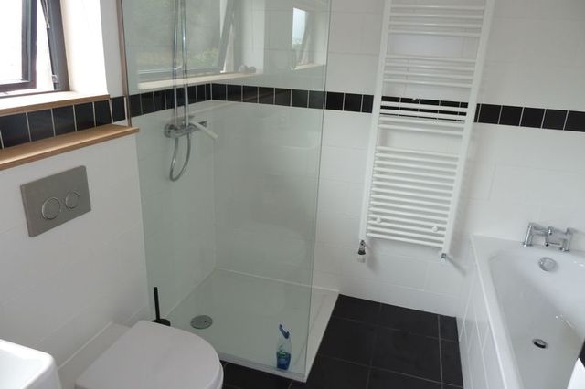  Image of 4 bedroom Semi-Detached house to rent in Clennon Rise Paignton TQ4 at Clennon Rise  Paignton, TQ4 5HG