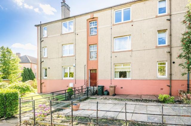  Image of 2 bedroom Flat for sale in Northfield Square Edinburgh EH8 at Northfield Square Duddingston Edinburgh, EH8 7PJ