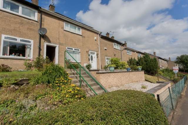  Image of 2 bedroom Terraced house for sale in Abbeylands Road Hardgate Clydebank G81 at Clydebank, G81 5LA