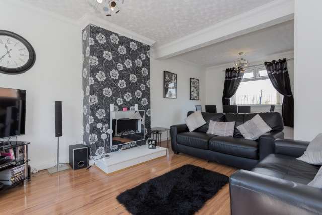  Image of 2 bedroom Terraced house for sale in Abbeylands Road Hardgate Clydebank G81 at Clydebank, G81 5LA