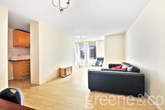  Image of 2 bedroom Flat to rent in Agincourt Road London NW3 at Belsize Park London Belsize Park, NW3 2PB
