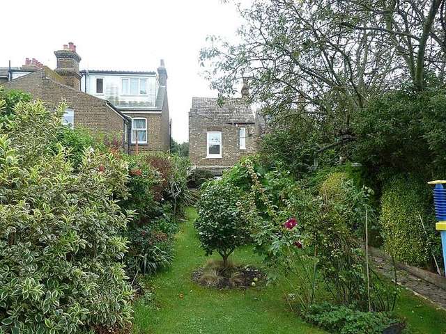  Image of 3 bedroom Property for sale in Albion Road Broadstairs CT10 at ALBION ROAD  BROADSTAIRS, CT10 2UR