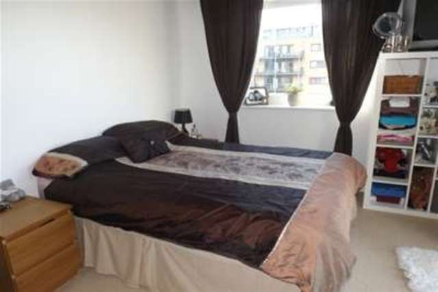  Image of 2 bedroom Flat to rent in Ferry Court Cardiff CF11 at Cardiff, CF11 0JT
