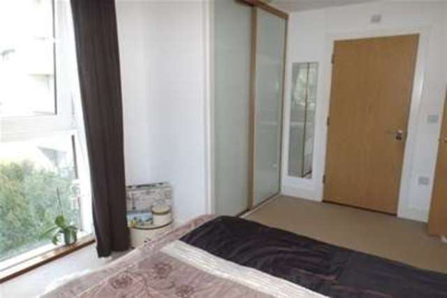  Image of 2 bedroom Flat to rent in Ferry Court Cardiff CF11 at Cardiff, CF11 0JT