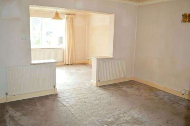  Image of 2 bedroom Detached house for sale in Amis Avenue Ewell Epsom KT19 at Amis Avenue  Epsom, KT19 9HU