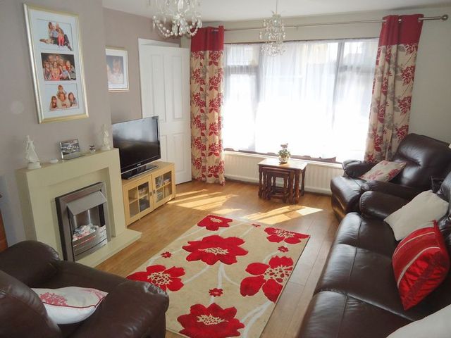  Image of 3 bedroom Detached house for sale in Apollo Way Hemel Hempstead HP2 at Apollo Way PLANETS Hemel Hempstead, HP2 5QG