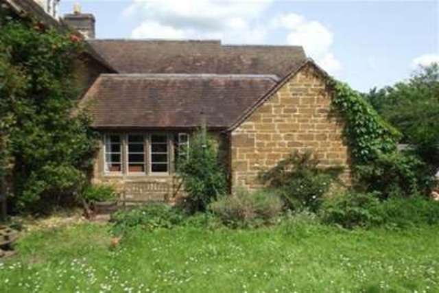  Image of 4 bedroom Detached house to rent in Arlescote Banbury OX17 at Banbury, OX17 1DQ